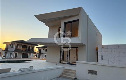 AKBÜKTE DOĞA MANZARALI, MÜSTAKİL HAVUZLU MODERN DUBLEKS VİLLA