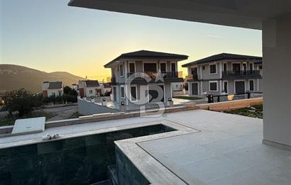AKBÜKTE DOĞA MANZARALI, MÜSTAKİL HAVUZLU MODERN DUBLEKS VİLLA