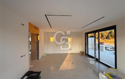 AKBÜKTE DOĞA MANZARALI, MÜSTAKİL HAVUZLU MODERN DUBLEKS VİLLA