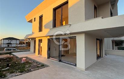 AKBÜKTE DOĞA MANZARALI, MÜSTAKİL HAVUZLU MODERN DUBLEKS VİLLA