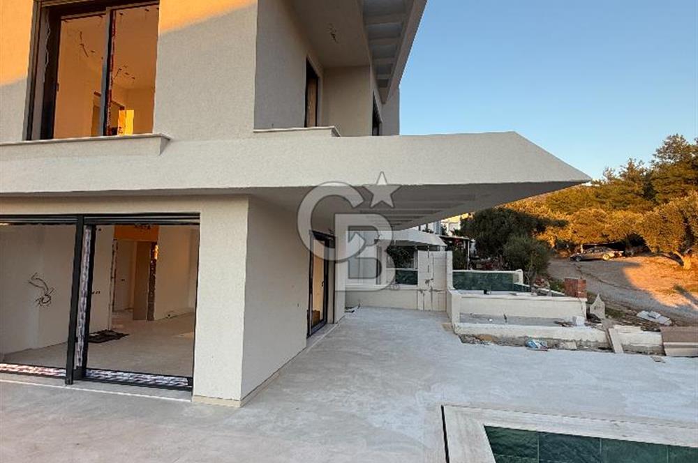 AKBÜKTE DOĞA MANZARALI, MÜSTAKİL HAVUZLU MODERN DUBLEKS VİLLA