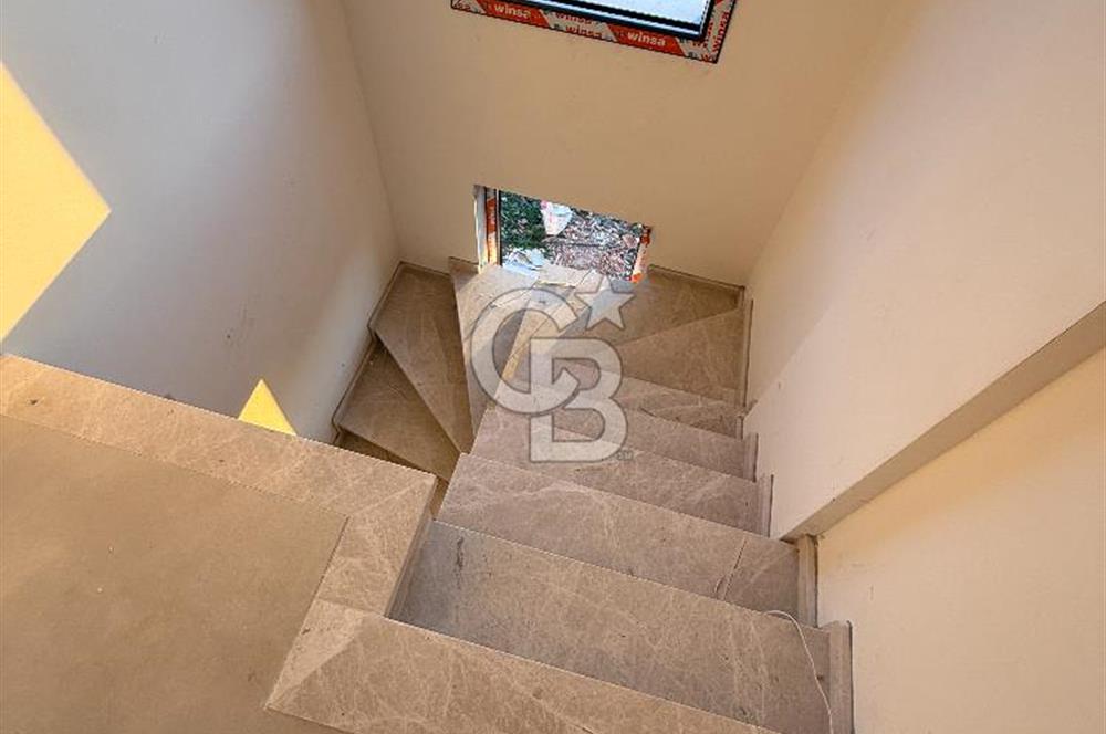 AKBÜKTE DOĞA MANZARALI, MÜSTAKİL HAVUZLU MODERN DUBLEKS VİLLA