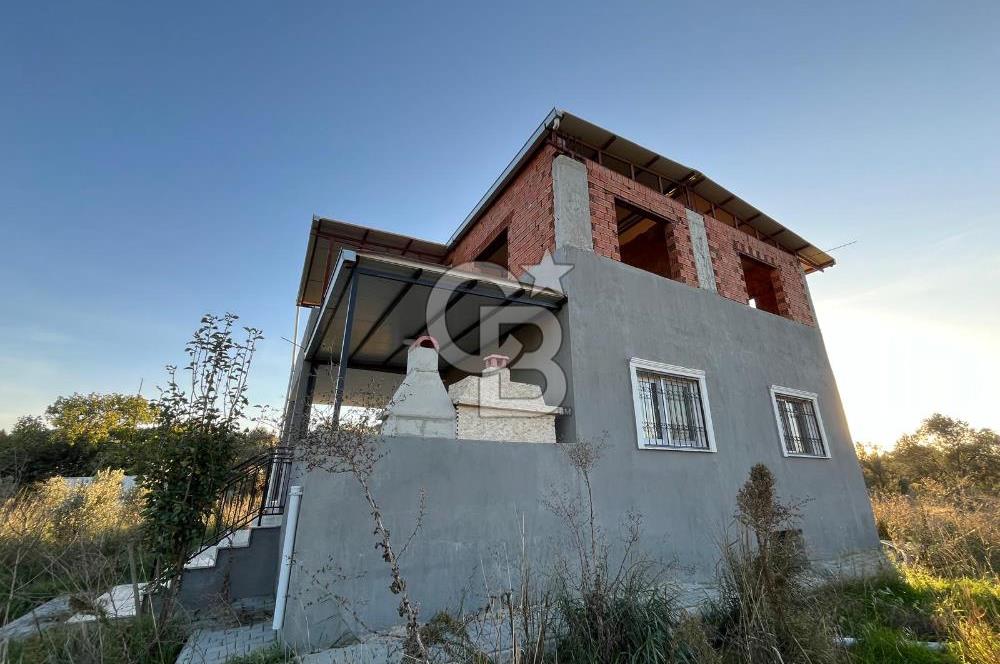 TORBALIDA İÇERİSİNDE EV OLAN MÜSTAKİL ARSA