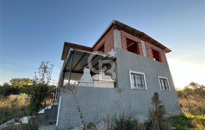 TORBALIDA İÇERİSİNDE EV OLAN MÜSTAKİL ARSA