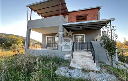 TORBALIDA İÇERİSİNDE EV OLAN MÜSTAKİL ARSA
