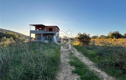 TORBALIDA İÇERİSİNDE EV OLAN MÜSTAKİL ARSA