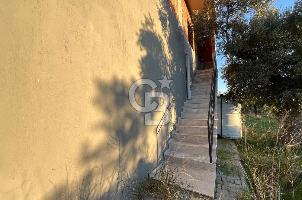 TORBALIDA İÇERİSİNDE EV OLAN MÜSTAKİL ARSA