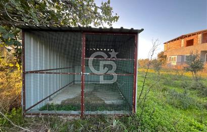 TORBALIDA İÇERİSİNDE EV OLAN MÜSTAKİL ARSA