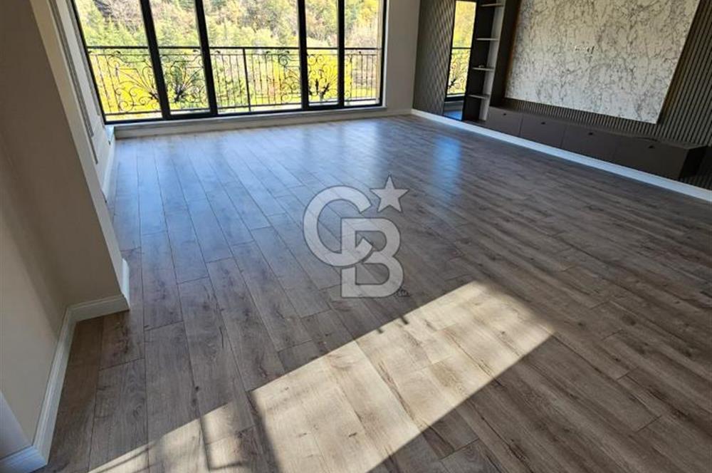 BAHÇELİEVLER'DE ANITKABİR MANZARALI 4+1 LÜKS DUBLEKS