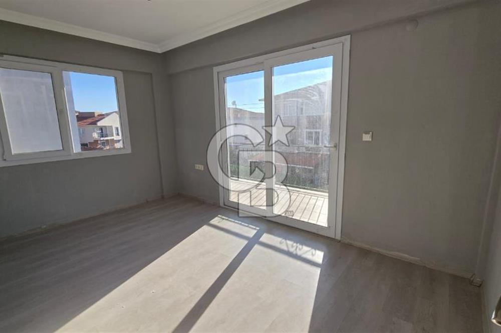 Foça Kazım Dirik Mah. Kiralık 2+1 Kapalı Mutfak Daire