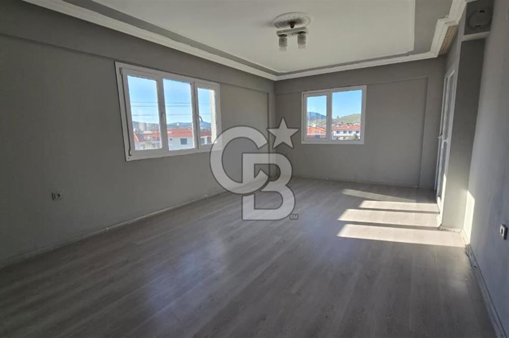 Foça Kazım Dirik Mah. Kiralık 2+1 Kapalı Mutfak Daire