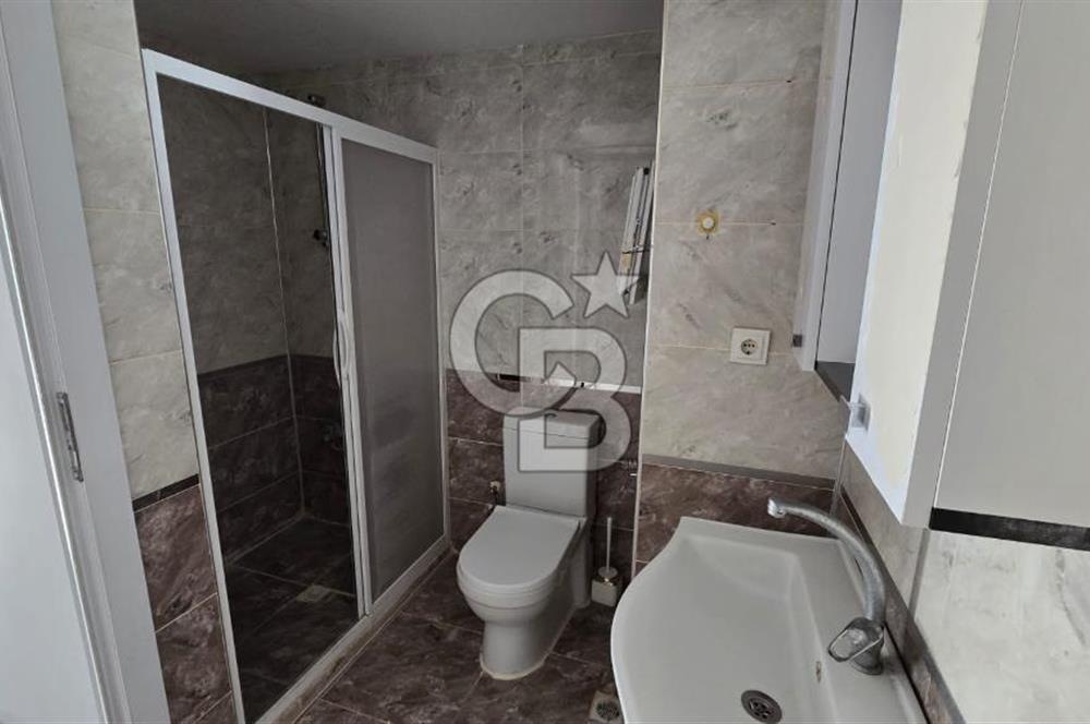 Foça Kazım Dirik Mah. Kiralık 2+1 Kapalı Mutfak Daire