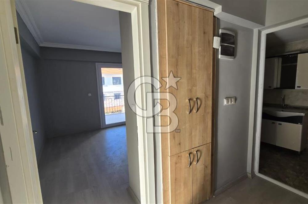 Foça Kazım Dirik Mah. Kiralık 2+1 Kapalı Mutfak Daire