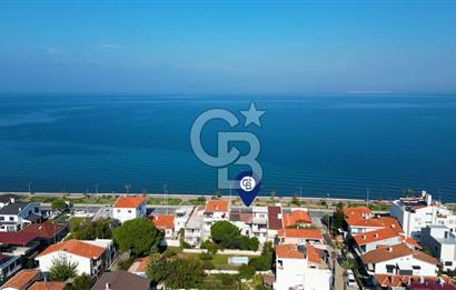 NARLIDERE GÜZELBAHÇE SAHİLİNDE SATILIK MÜSTAKİL VİLLA