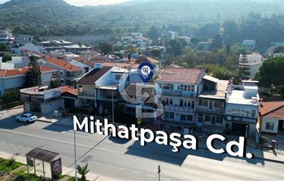 NARLIDERE GÜZELBAHÇE SAHİLİNDE SATILIK MÜSTAKİL VİLLA