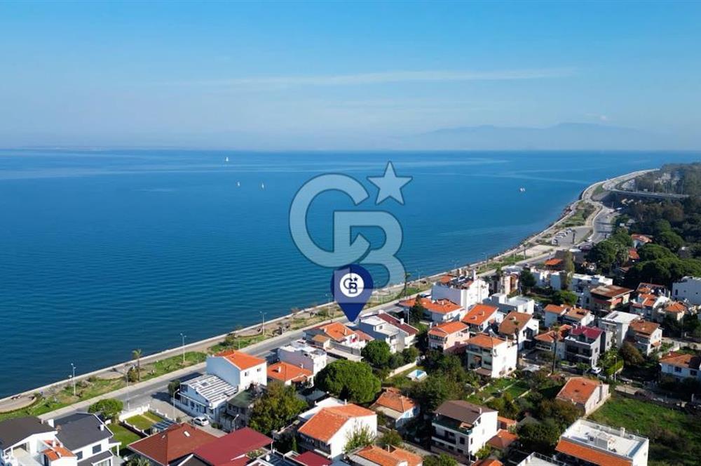 NARLIDERE GÜZELBAHÇE SAHİLİNDE SATILIK MÜSTAKİL VİLLA