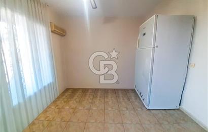 NARLIDERE GÜZELBAHÇE SAHİLİNDE SATILIK MÜSTAKİL VİLLA