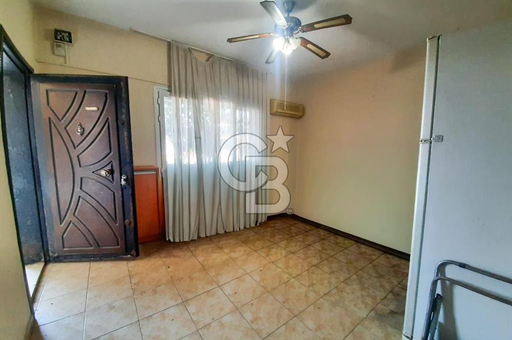 NARLIDERE GÜZELBAHÇE SAHİLİNDE SATILIK MÜSTAKİL VİLLA