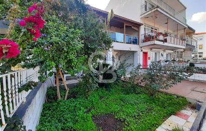 NARLIDERE GÜZELBAHÇE SAHİLİNDE SATILIK MÜSTAKİL VİLLA