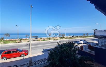 NARLIDERE GÜZELBAHÇE SAHİLİNDE SATILIK MÜSTAKİL VİLLA