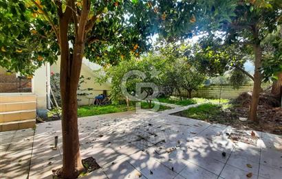 NARLIDERE GÜZELBAHÇE SAHİLİNDE SATILIK MÜSTAKİL VİLLA