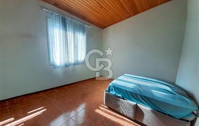 NARLIDERE GÜZELBAHÇE SAHİLİNDE SATILIK MÜSTAKİL VİLLA