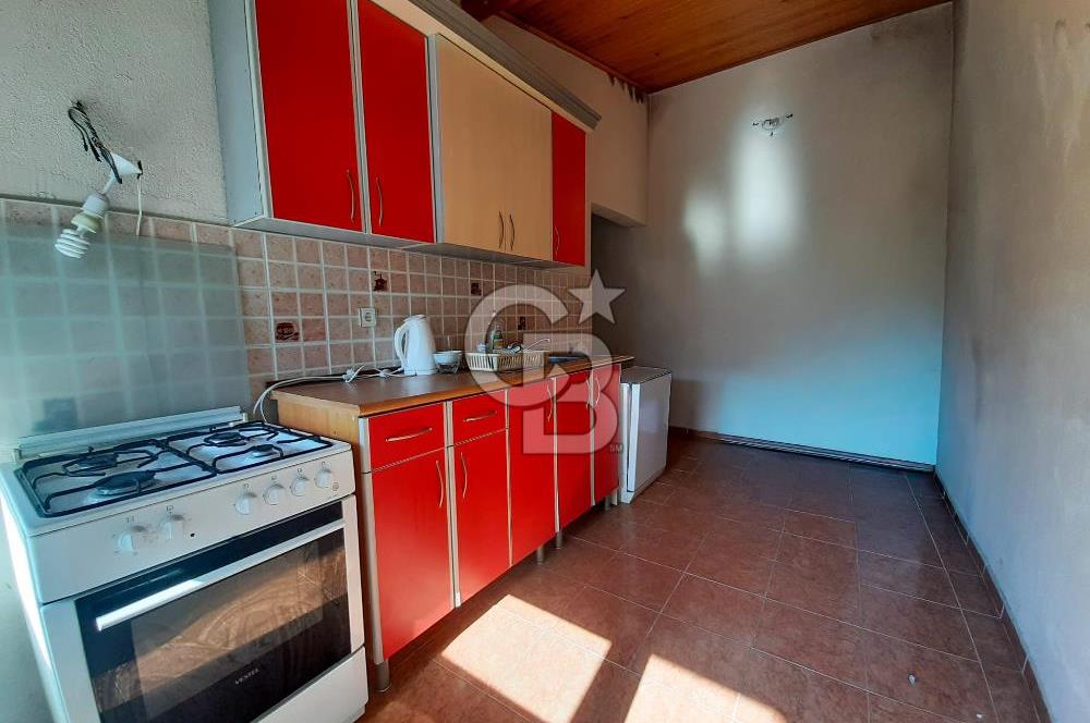 NARLIDERE GÜZELBAHÇE SAHİLİNDE SATILIK MÜSTAKİL VİLLA