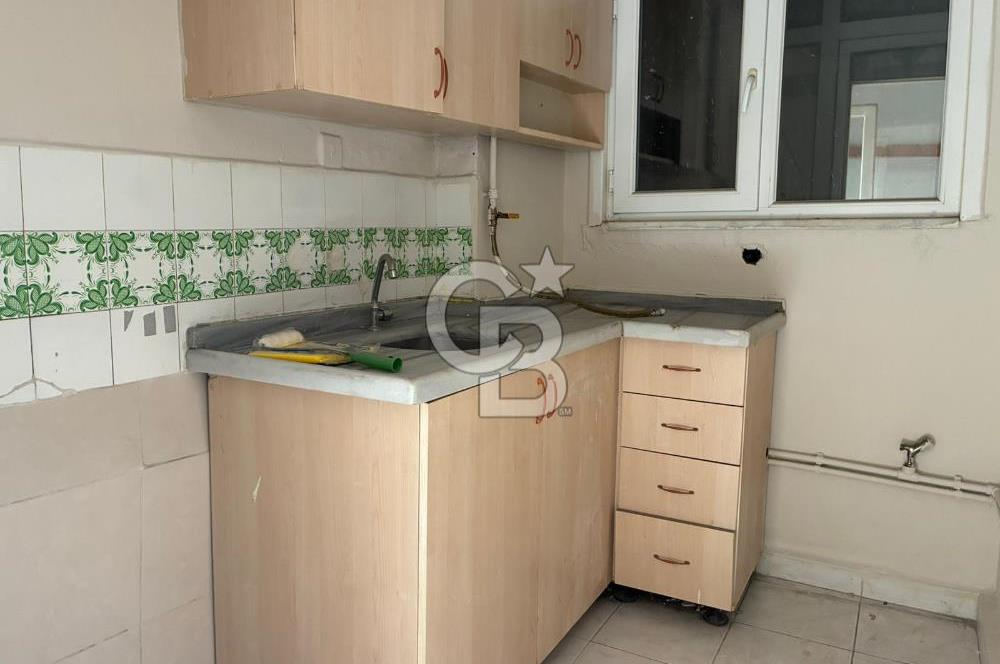 Gaziosmanpaşa Hürriyet Mahallesinde 1+1 Balkonlu Kiralık Daire