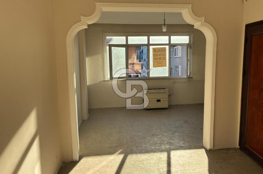 Gaziosmanpaşa Hürriyet Mahallesinde 1+1 Balkonlu Kiralık Daire