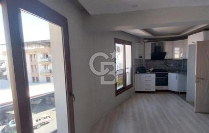 DOĞALGAZLI CADDE ÜZERİ FERAH 2+1 DAİRE