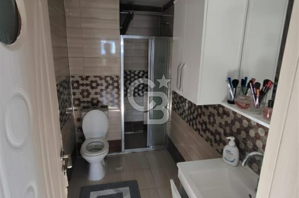 DOĞALGAZLI CADDE ÜZERİ FERAH 2+1 DAİRE