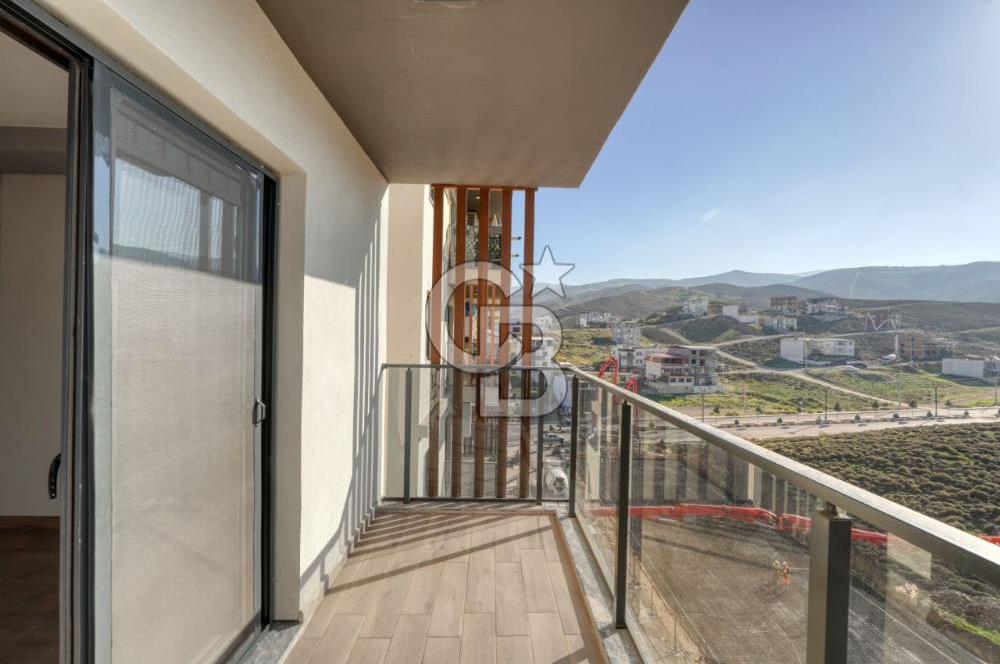 MENEMEN NORTH CITY'DE UYGUN FİYATLI LÜKS 3+1 SIFIR DAİRE