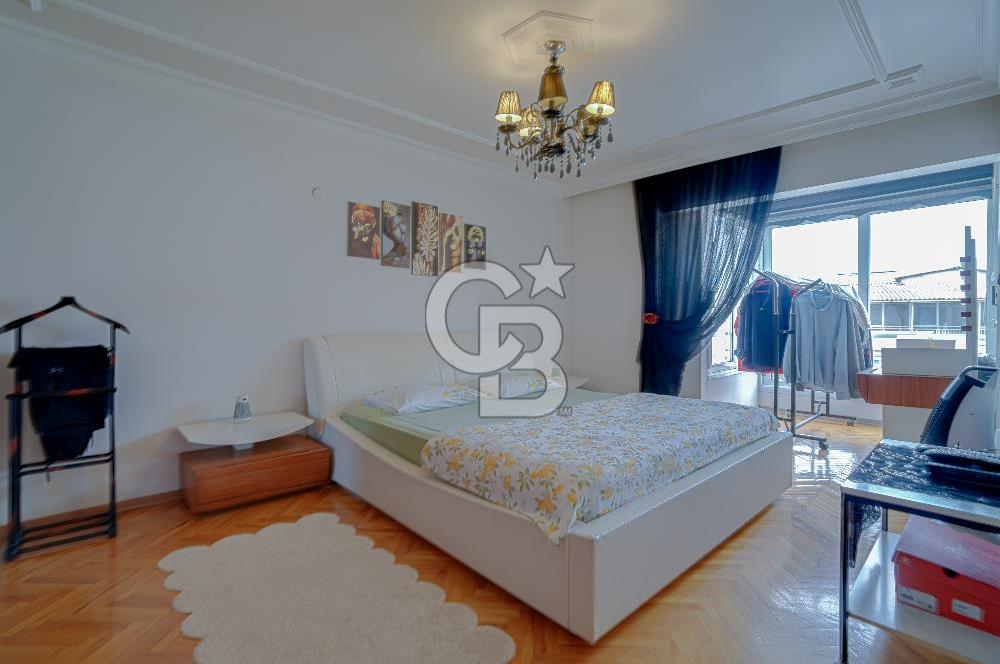 Hatay İnönü Caddesinde Geniş 4+1 Ticari Kullanıma Uygun Daire