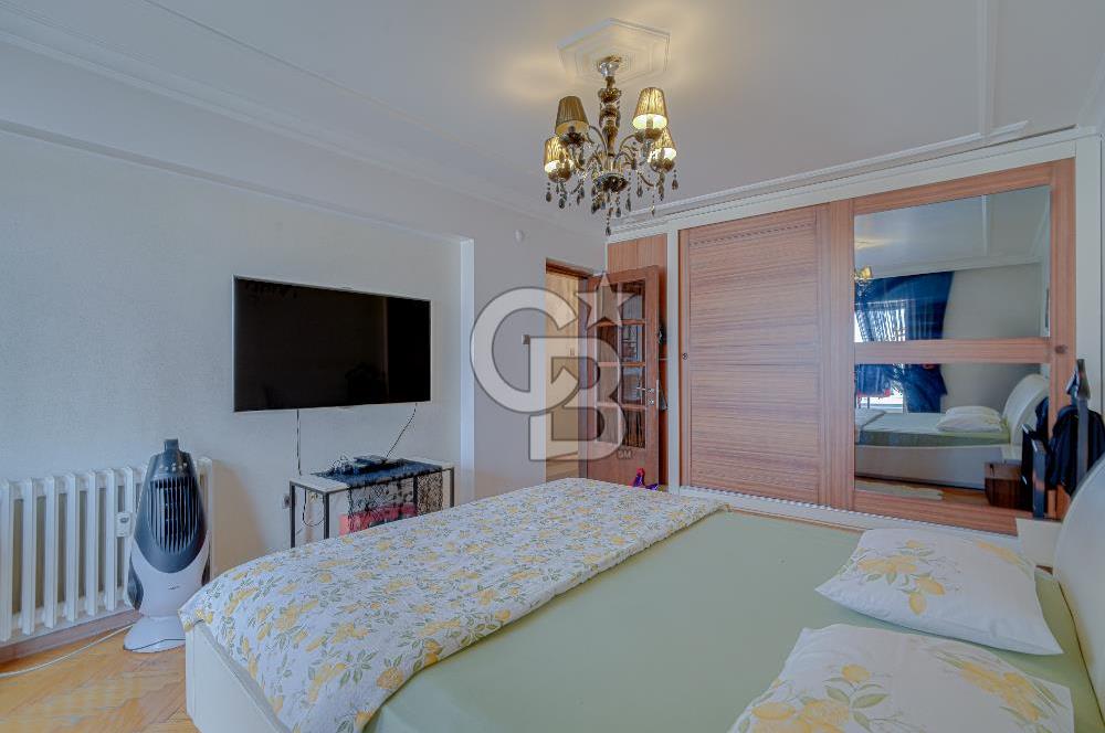 Hatay İnönü Caddesinde Geniş 4+1 Ticari Kullanıma Uygun Daire