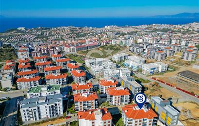 Kuşadasında Hem Yatırım Hem Oturum İçin İdeal Satılık 3+1 Daire