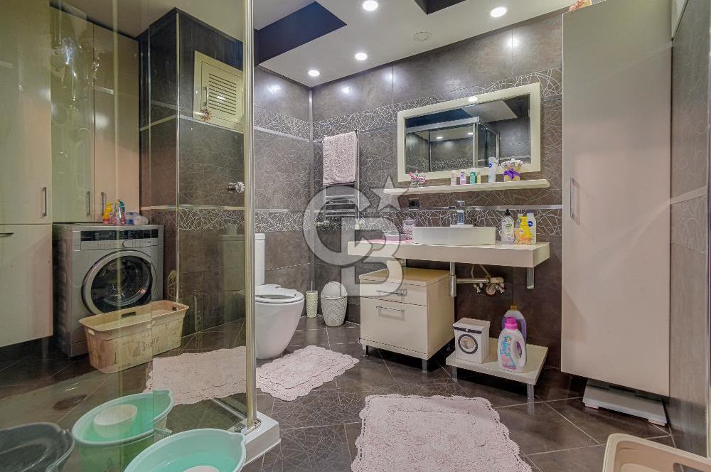 Hatay İnönü Caddesinde Geniş 4+1 Ticari Kullanıma Uygun Daire