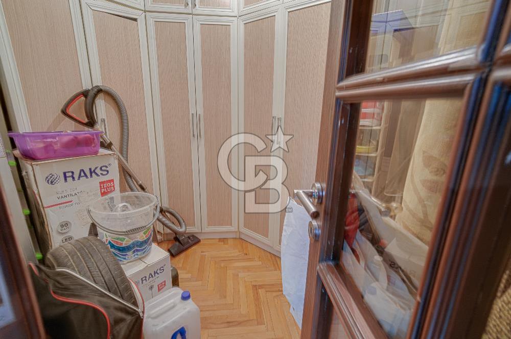 Hatay İnönü Caddesinde Geniş 4+1 Ticari Kullanıma Uygun Daire