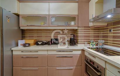 Hatay İnönü Caddesinde Geniş 4+1 Ticari Kullanıma Uygun Daire