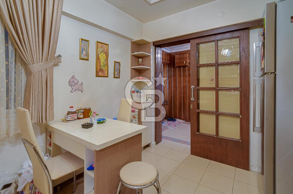 Hatay İnönü Caddesinde Geniş 4+1 Ticari Kullanıma Uygun Daire