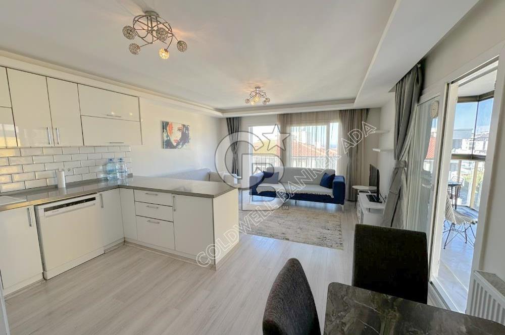 Kuşadasında Hem Yatırım Hem Oturum İçin İdeal Satılık 3+1 Daire