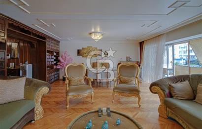 Hatay İnönü Caddesinde Geniş 4+1 Ticari Kullanıma Uygun Daire