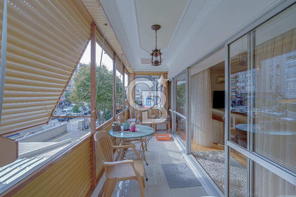 Hatay İnönü Caddesinde Geniş 4+1 Ticari Kullanıma Uygun Daire