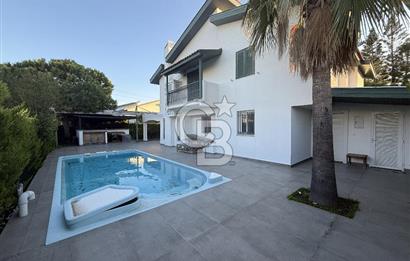 DENİZE 100 M ÇEŞME ILICA KÖŞE VİLLA/MÜSTAKİL HAVUZ & SİTE İÇİ