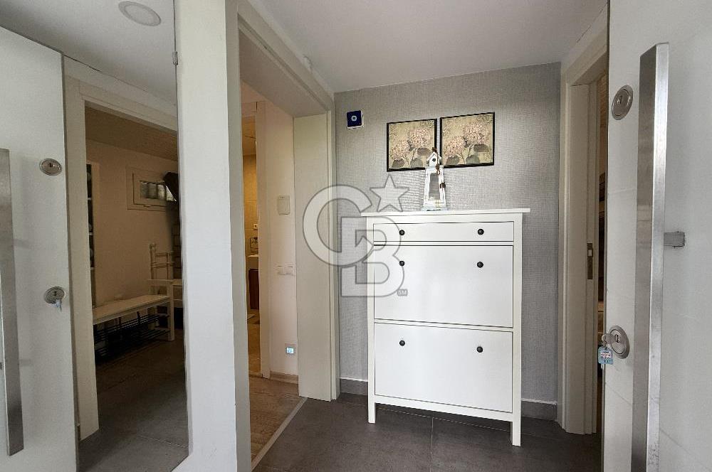 DENİZE 100 M ÇEŞME ILICA KÖŞE VİLLA/MÜSTAKİL HAVUZ & SİTE İÇİ