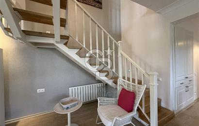 DENİZE 100 M ÇEŞME ILICA KÖŞE VİLLA/MÜSTAKİL HAVUZ & SİTE İÇİ