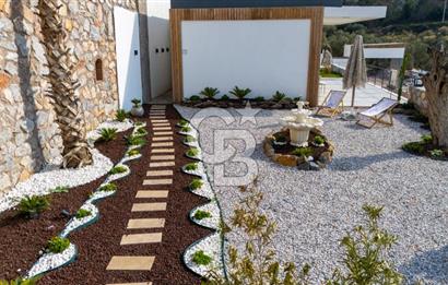 CB MARİNA'DAN FREE SEA DÖRTTEPE'DE SATILIK 4+1 LÜX VİLLA