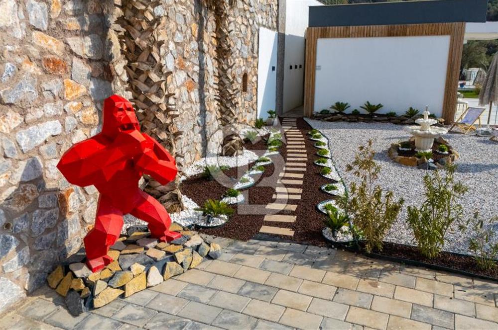 CB MARİNA'DAN FREE SEA DÖRTTEPE'DE SATILIK 4+1 LÜX VİLLA