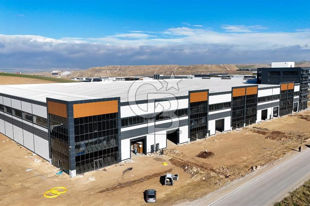 CB PREMIUM'DAN SANAYİ ÜSSÜ KAZAN'DA 2700M2 KÖŞE BAŞI FABRİKA