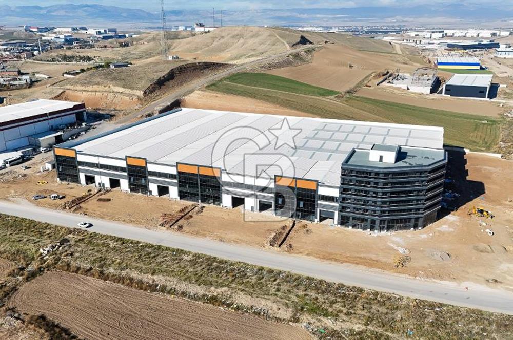 CB PREMIUM'DAN SANAYİ ÜSSÜ KAZAN'DA 2700M2 KÖŞE BAŞI FABRİKA