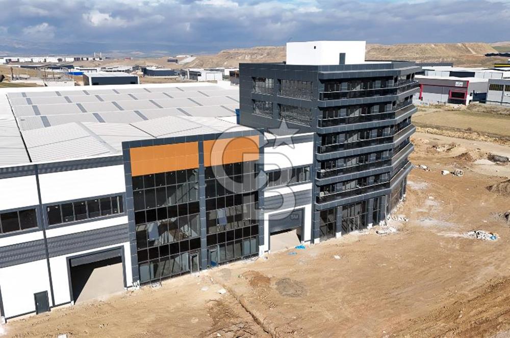 CB PREMIUM'DAN SANAYİ ÜSSÜ KAZAN'DA 2700M2 KÖŞE BAŞI FABRİKA